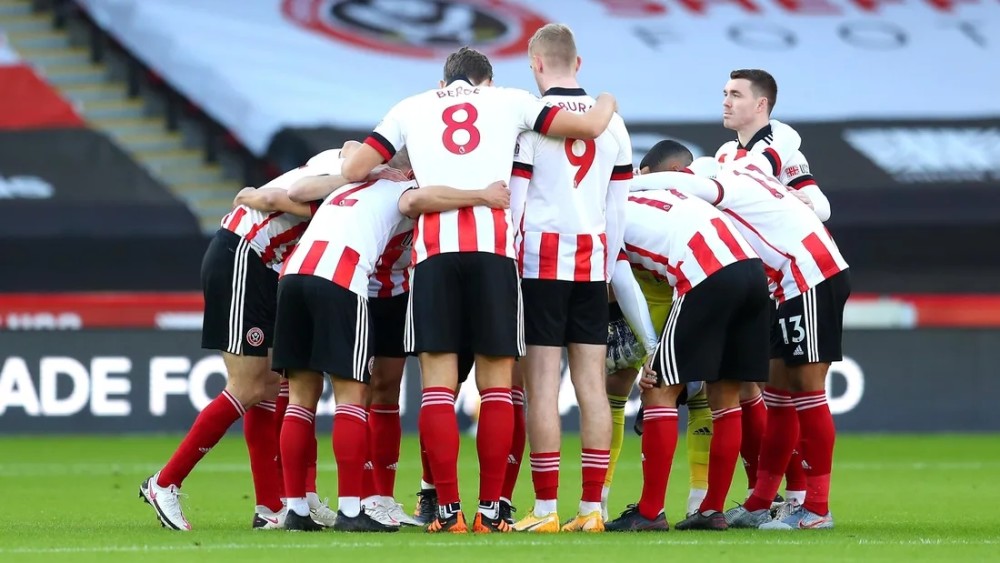  棒球热身赛上演强强对话，南城犀牛队淘汰对手祁连飞鹰队，战术调整见效；黑马成最大惊喜